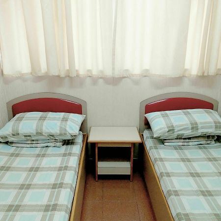 Po Wah Hotel 九龍 エクステリア 写真